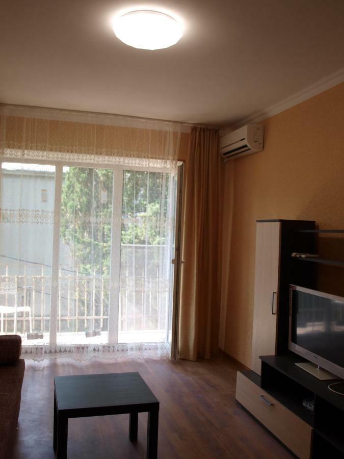 Sun Family Апартаменты Γκάγκρα Εξωτερικό φωτογραφία